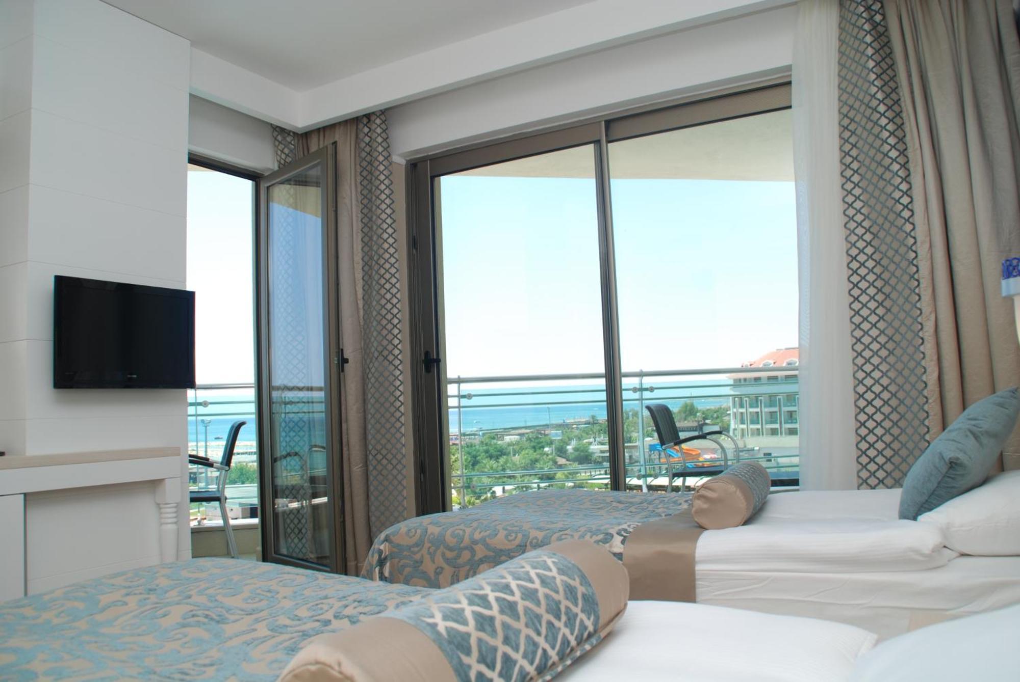 Seamelia Beach Resort Hotel & Spa Side Exterior foto